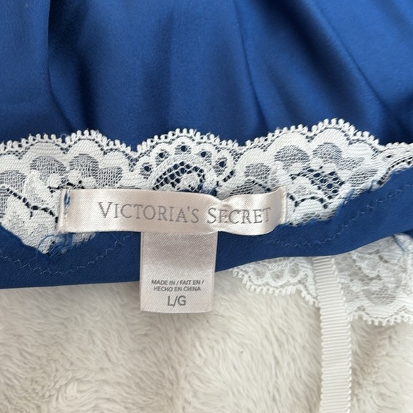 Victoria’s Secret Satin Slip Dress – Size Large | Navy Lace | Soft Glam | - Picture 5 of 6